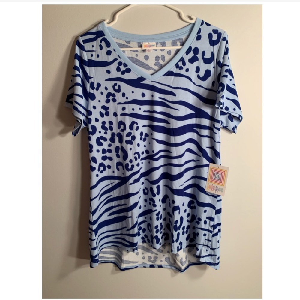 LulaRoe t-shirt! New with tags! “Christy”
